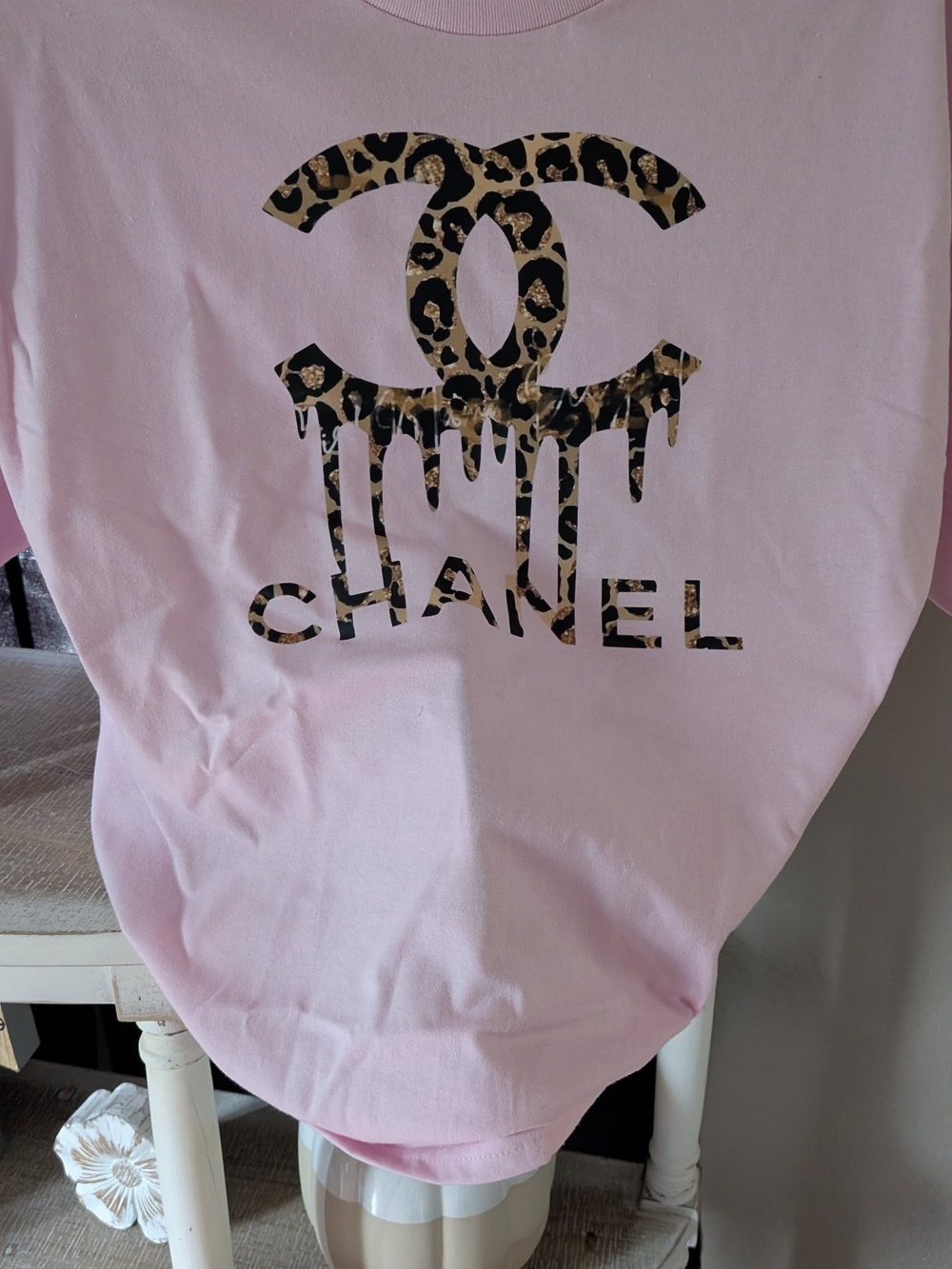 Gildan Pink Tee with Leopard Print Drip Logo - Picture 5 of 5